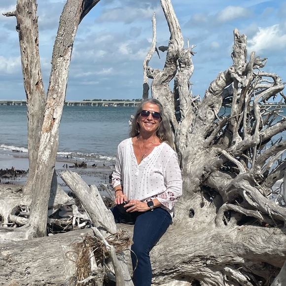 Meet your Posher, MaryLee - Picture 1 of 1